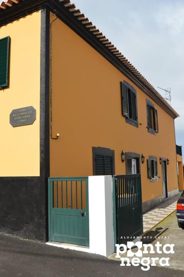 The Emigrant House By Pontanegraazores Biscoitos  Экстерьер фото